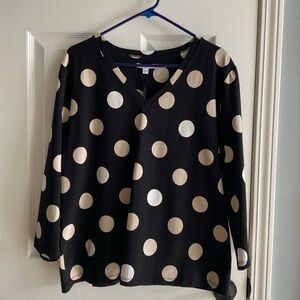 CHICO’S TEE TOP SZ 3/XL 3/4 SLEEVE BASIC 
BLACK WITH DOTS 95% COTTON 5% SPANDEX